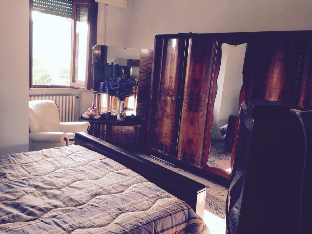 Hotel Stanza Bellaria à Pontedera Extérieur photo