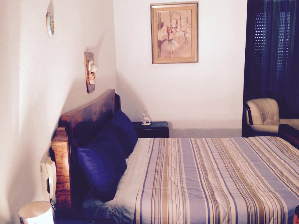 Hotel Stanza Bellaria à Pontedera Chambre photo
