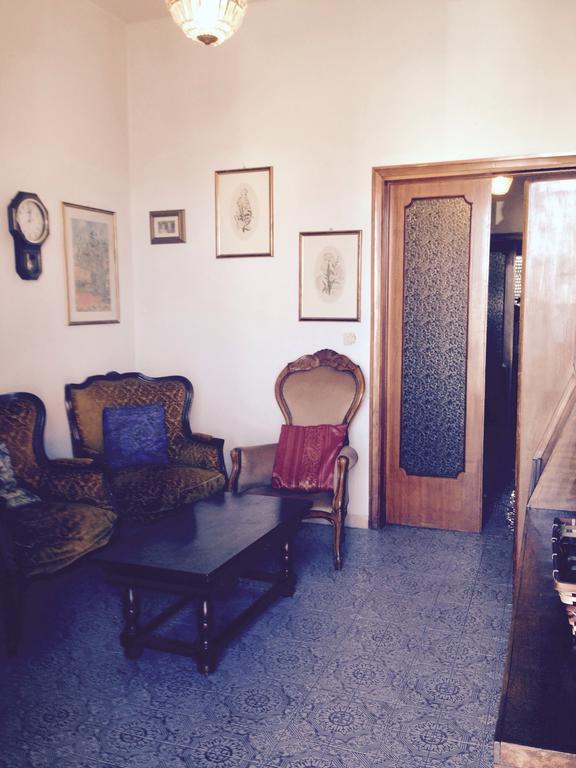 Hotel Stanza Bellaria à Pontedera Extérieur photo